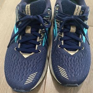Brooks Adrenaline GTS 19